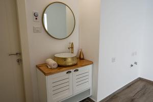 Fotografie z fotogalerie ubytování Bitra hermon suites v destinaci Mas'ada