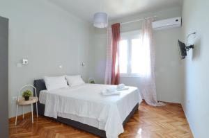 Kép Stathmos Larissis B, a cozy 2BR Apartment, Close to Metro Station. 7 szállásáról Athénban a galériában