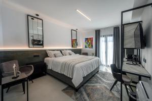 Afbeelding uit fotogalerij van Central Boutique Hotel by naoussa hills adults only in Naousa