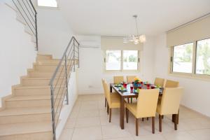 Fotografie z fotogalerie ubytování Pernera Holiday Villa 588 v destinaci Paralimni