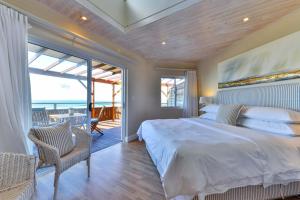 Foto dalla galleria di Singing Kettle Beach Lodge a Keurboomstrand