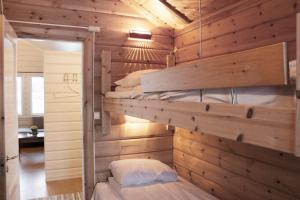 Postel nebo postele na pokoji v ubytování Topcamp Havblikk - Helgeland