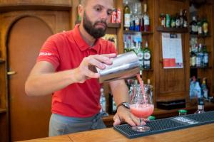 Nápoje v ubytování Hôtel Miléade Méditerranée - Port-Fréjus
