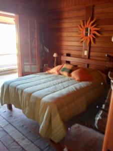 Tempat tidur dalam kamar di Confortável Casa de Campo em Condomínio Fechado