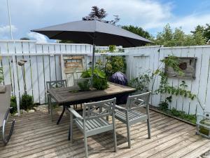 Zahrada ubytování B&B Bland ormbunkar och rosor