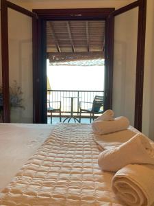 Foto da galeria de Yulia Guest House em Ouranoupoli