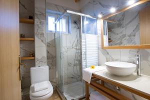 Kúpeľňa v ubytovaní Poly's Villa Lefkada