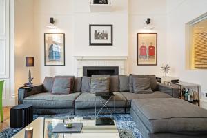 Bright 2 Bedroom Apartment in South Kensington