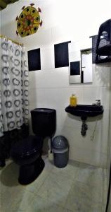 Koupelna v ubytování Casa Pacha + 37 fotografií
