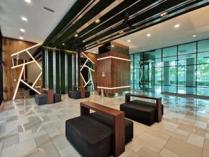 Istumisnurk majutusasutuses 0803 Family Suites Bukit Indah TVbox Wifi Games Toy