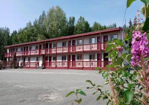 Gallery image of The Place Motel Bar in Kenai