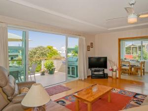 Gallery image of Hosts on the Coast Views to Mercury in Whitianga