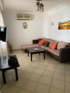 Een zitgedeelte bij Delta Sharm Apartment 156 flat 102