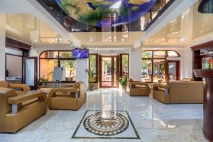 Istumisnurk majutusasutuses Hotel Pharos