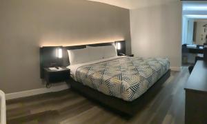 Motel 6-Memphis, TN - East客房内的一张或多张床位