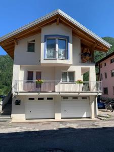 The building in which Az apartmant is located