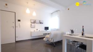 Μια τηλεόραση ή/και κέντρο ψυχαγωγίας στο Mango 2 Pineto Vacanza