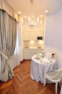Kuchyň nebo kuchyňský kout v ubytování B&B Villa Ines
