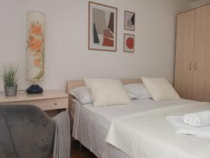 Cama o camas de una habitación en Kameni Cvit A3