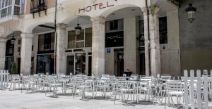 Restaurace v ubytování Hotel Alda Entrearcos