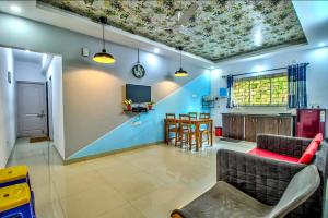 Gallery image of 2BHK Sparkling Apartment with POOL, WIFI, PARKING in Vagator