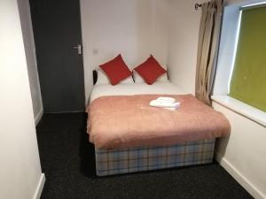 Fun 4-Bed Apartment in Birmingham central