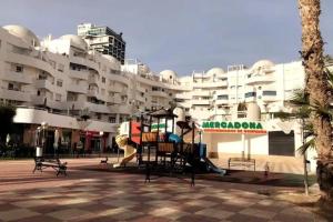 Zdjęcie z galerii obiektu Apartamento Isabella a 50 metros de la Playa w mieście El Campello