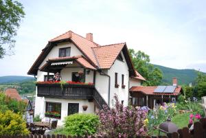 Imagen de la galería de Ferienwohnung Panorama, en Rauenstein