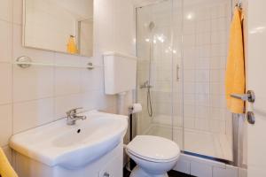 Koupelna v ubytování JURIĆ Apartments-Rab