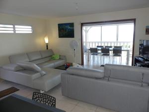 Χώρος καθιστικού στο Villa Nature & Villa Alizés