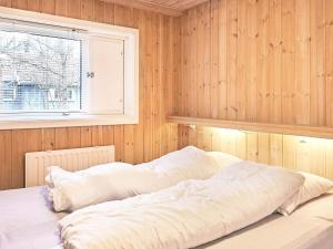 Кровать или кровати в номере 6 person holiday home in Aakirkeby