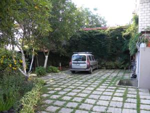 Zahrada ubytování Guest House Dacha