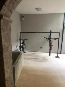 Afbeelding uit fotogalerij van Ca' Giorgina Apartments 1 in Arco