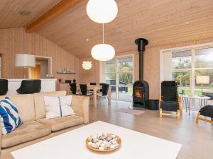 Jerupにある6 person holiday home in Jerupのギャラリーの写真