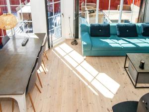 Posezení v ubytování 6 person holiday home in Hvide Sande-By Traum