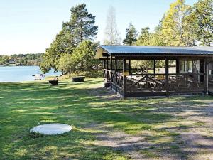 Photo de la galerie de l'établissement Holiday Home Eknöstigen, à Adriansnäs