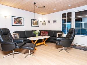 Posezení v ubytování Luxury Pool Retreat - By Traum Ferienwohnungen