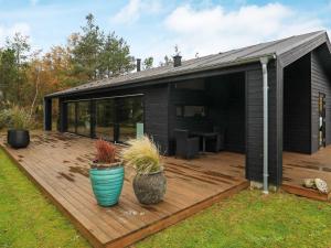 Zahrada ubytování Holiday home Hals VII