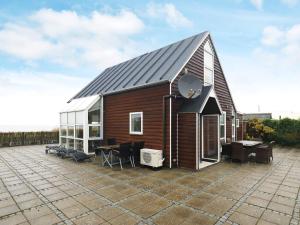 Vedelshaveにある6 person holiday home in Brenderup Fynの小屋