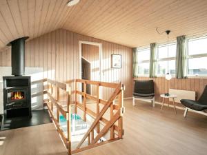 Galeriebild der Unterkunft 8 person holiday home in Blåvand in Blåvand