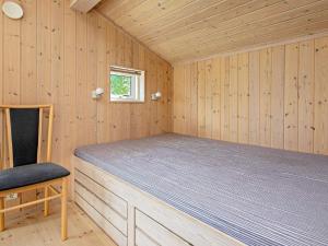 Postel nebo postele na pokoji v ubytování 10 person holiday home in Idestrup