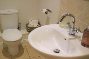 A bathroom at The Ilkley Penthouse