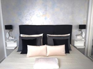Voodi või voodid majutusasutuse Apartment Portonovo Paraiso II - Sea View - swimming pool - good Wifi - Old Town toas