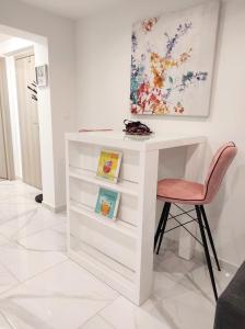 Φωτογραφία από το άλμπουμ του Apartman Dino with heated pool σε Omišalj