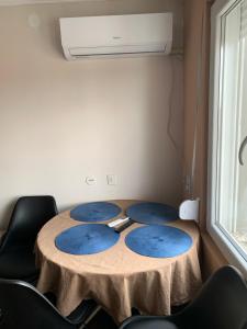 Posezení v ubytování Aleksinac Centar + 7 fotografií