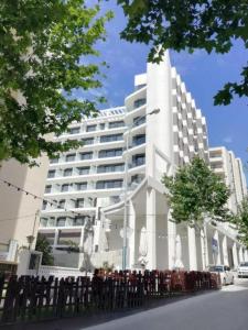 Budynek, w którym mieści się apartament