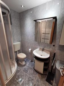 Kúpeľňa v ubytovaní Apartment Mira - Sea view