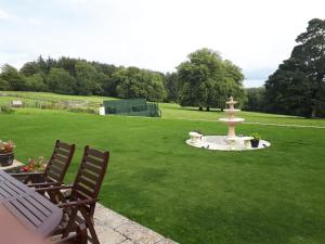 A garden outside Waterfall Cottage