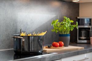 Küche/Küchenzeile in der Unterkunft Apartmenthaus "Kiki", Wohnung "Traumbude"