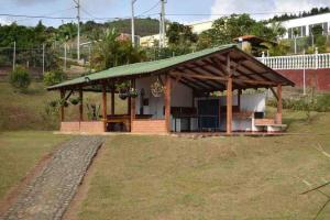 Foto dalla galleria di Agradable casa de campo/ finca en el Carmen Valle a Tocotá